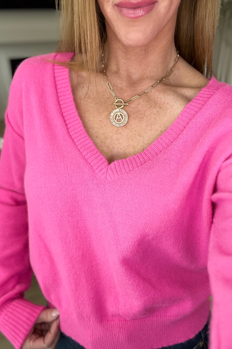 V-Neck Sweater in Pink