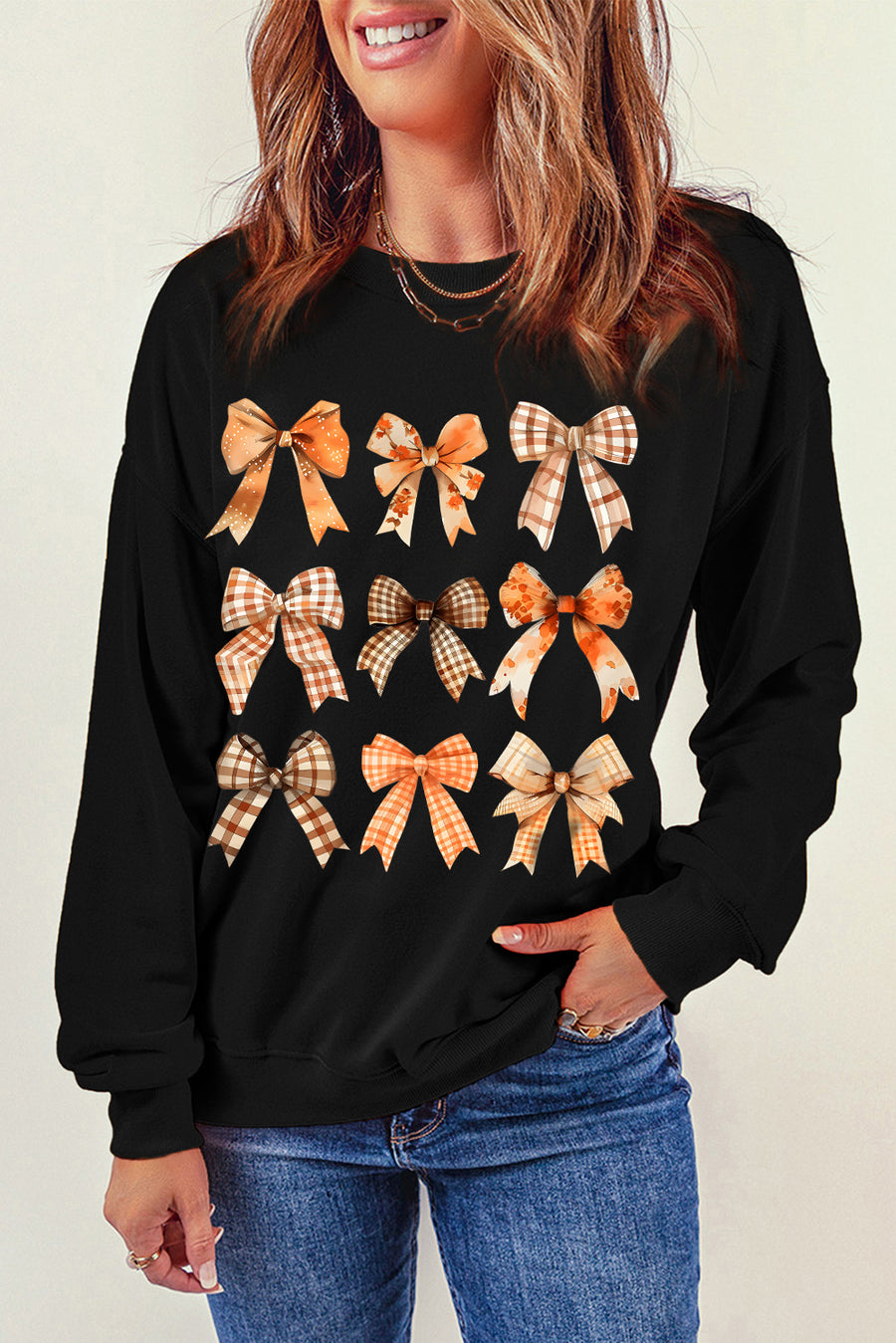 Bow Graphic Round Neck Long Sleeve Sweatshirt